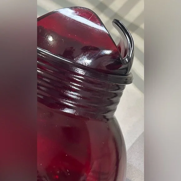 VINTAGE RUBY RED GLASS PITCHER - Picture 6 of 8